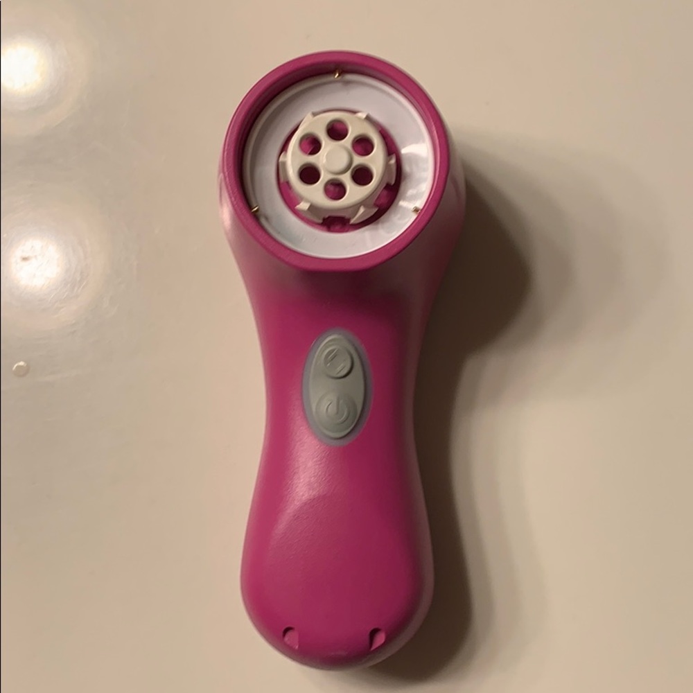 Magenta Clarisonic Mia 2